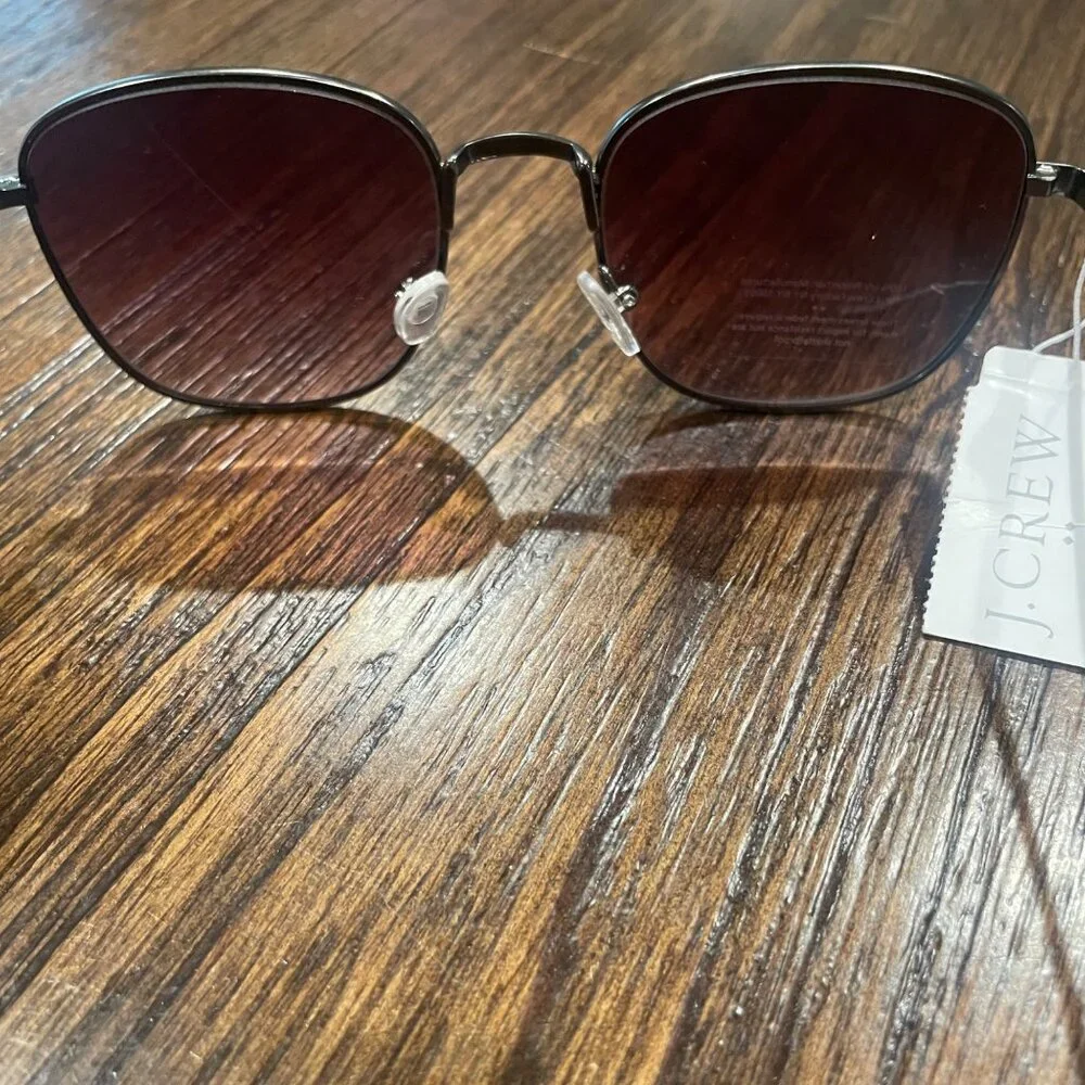NWT FLAWED J.Crew Factory Men's Oval Frame Sunglasses Silver Gray BW745